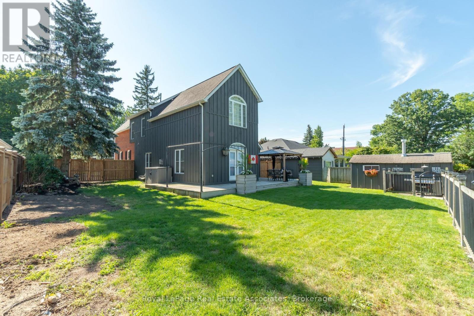 231 Arthur Street, Halton Hills (Ac Acton), Ontario  L7J 1L9 - Photo 37 - W13759482