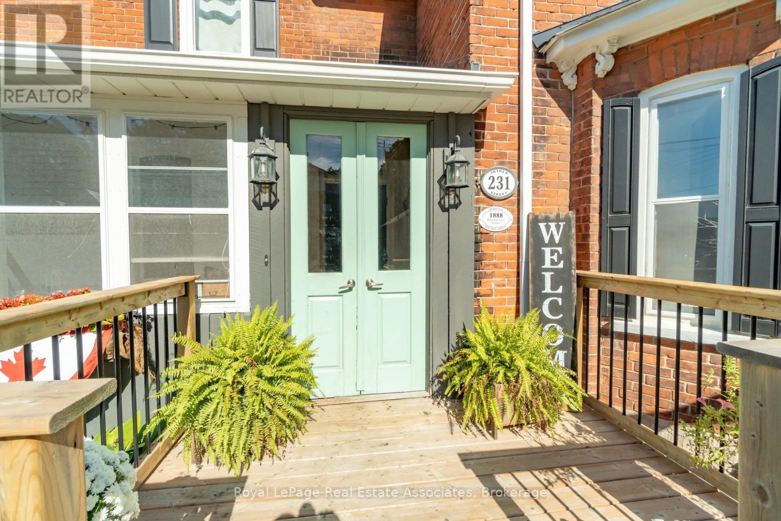 231 Arthur Street, Halton Hills (Ac Acton), Ontario  L7J 1L9 - Photo 4 - W13759482