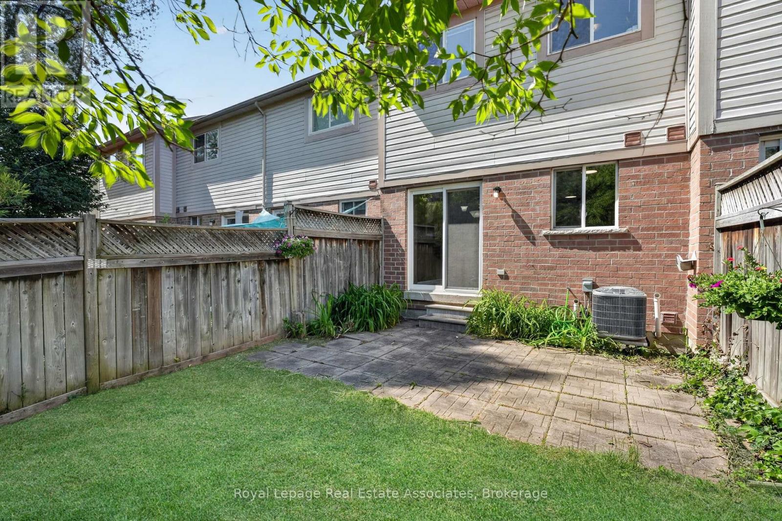 18 - 36 Palomino Trail, Halton Hills (Georgetown), Ontario  L7G 6E9 - Photo 34 - W13768838