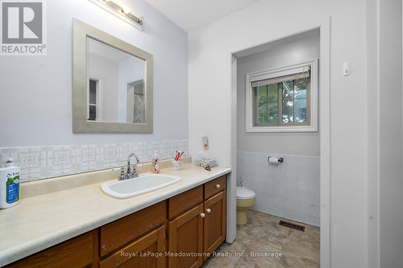 13306 Sixth Line, Milton (Na Rural Nassagaweya), Ontario  L7J 2L7 - Photo 20 - W13774314