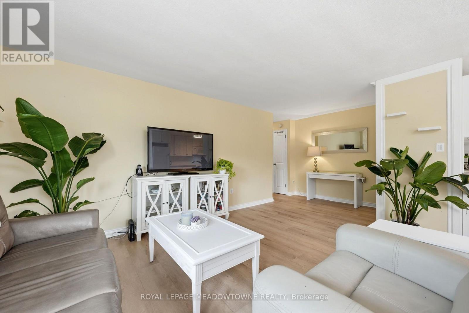 301 - 49 Park Avenue, Halton Hills (Georgetown), Ontario  L7G 3H9 - Photo 14 - W13774570