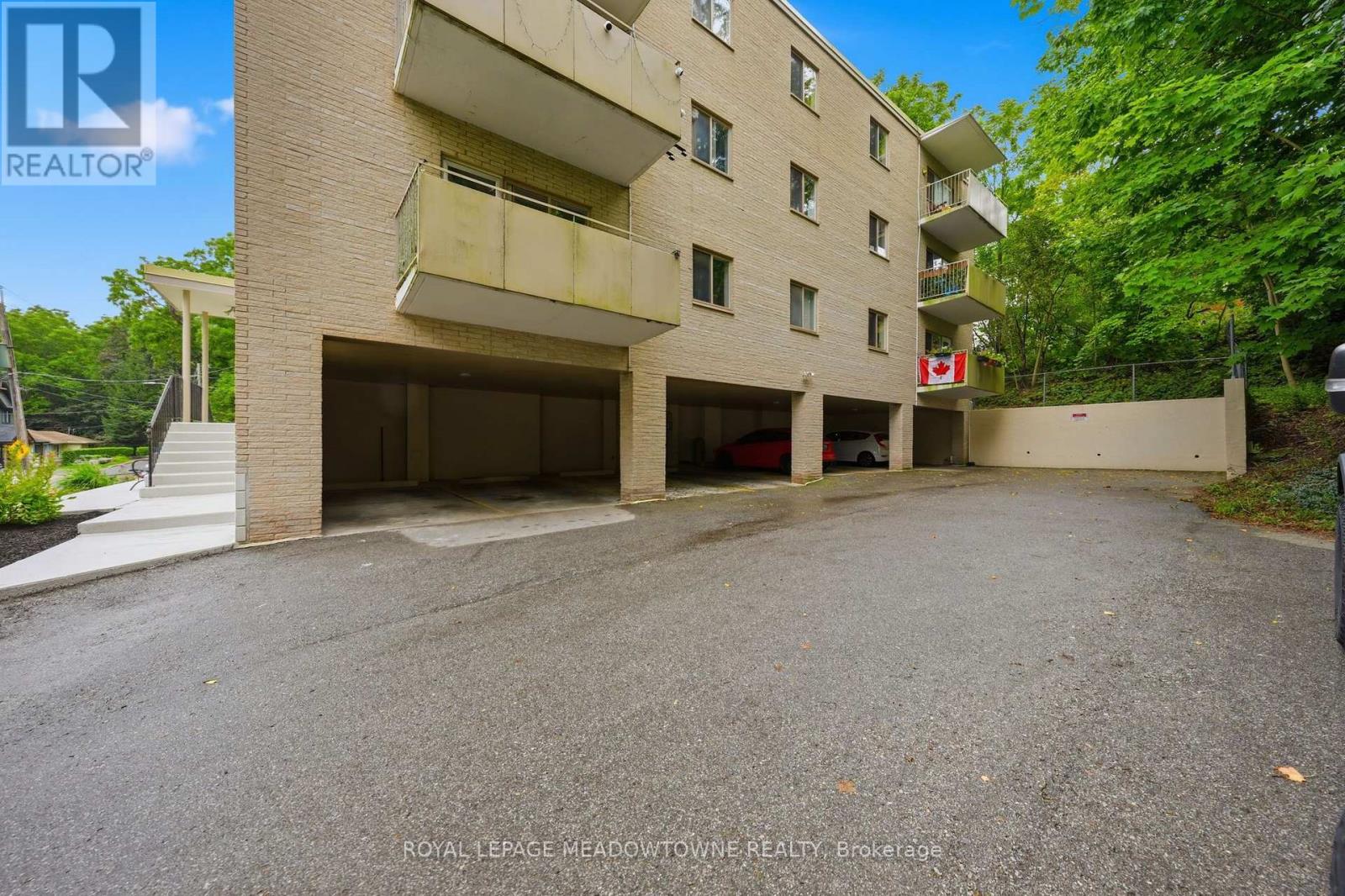 301 - 49 Park Avenue, Halton Hills (Georgetown), Ontario  L7G 3H9 - Photo 31 - W13774570
