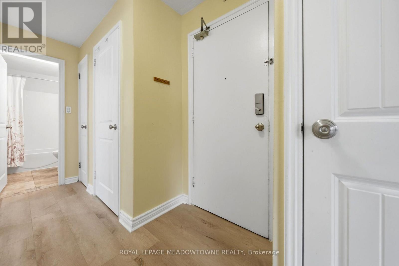 301 - 49 Park Avenue, Halton Hills (Georgetown), Ontario  L7G 3H9 - Photo 8 - W13774570