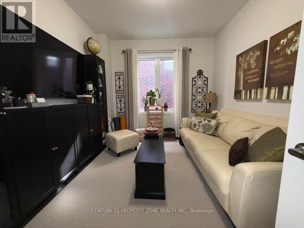 123 Upper Canada Court, Halton Hills (Georgetown), Ontario  L7G 0L3 - Photo 7 - W13776070