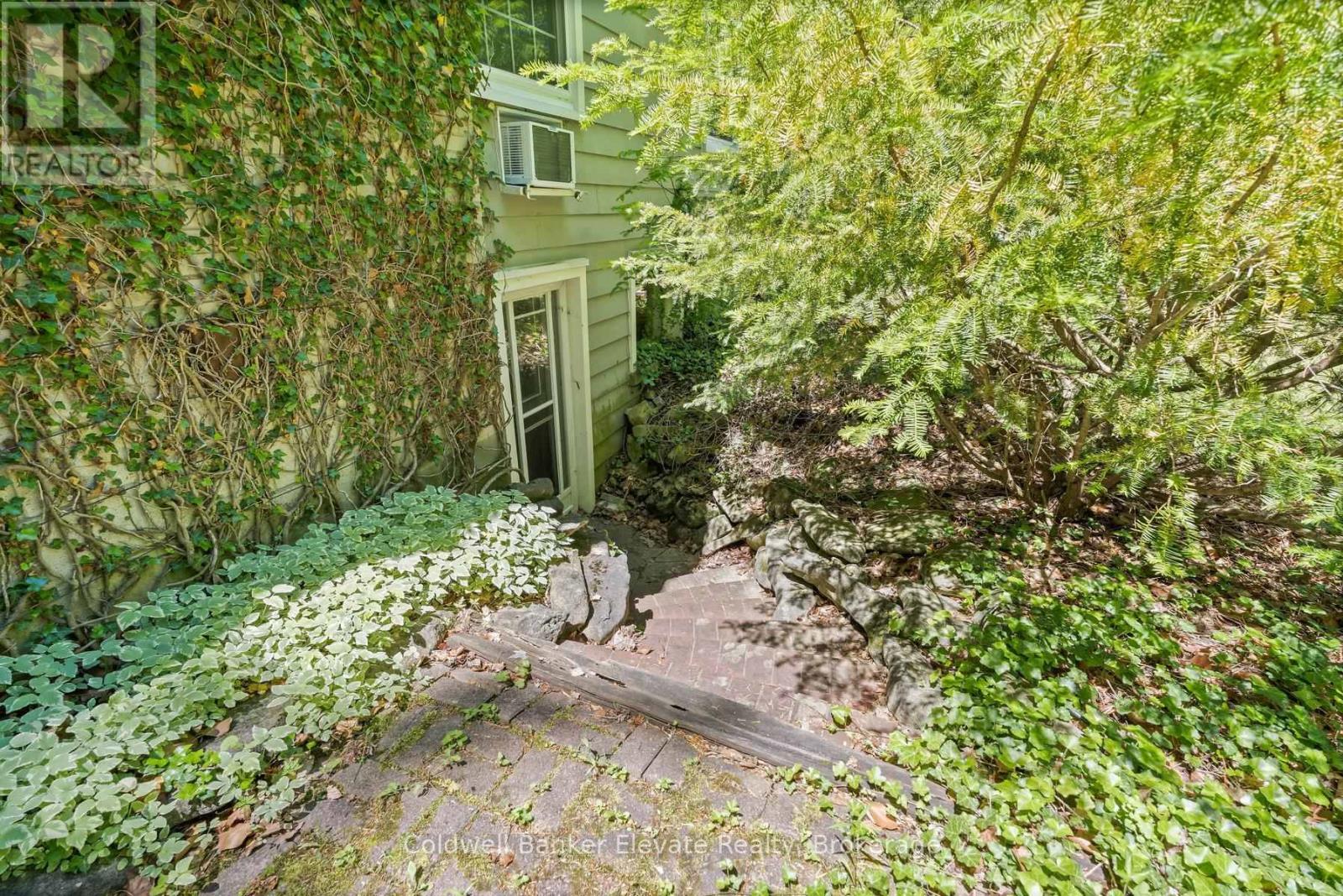 9761 Eighth Line, Halton Hills (Georgetown), Ontario  L7G 4S5 - Photo 27 - W13777464