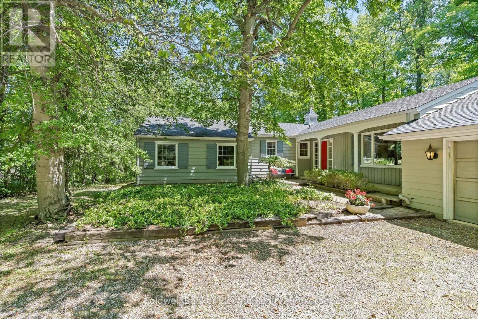 9761 Eighth Line, Halton Hills (Georgetown), Ontario  L7G 4S5 - Photo 4 - W13777464