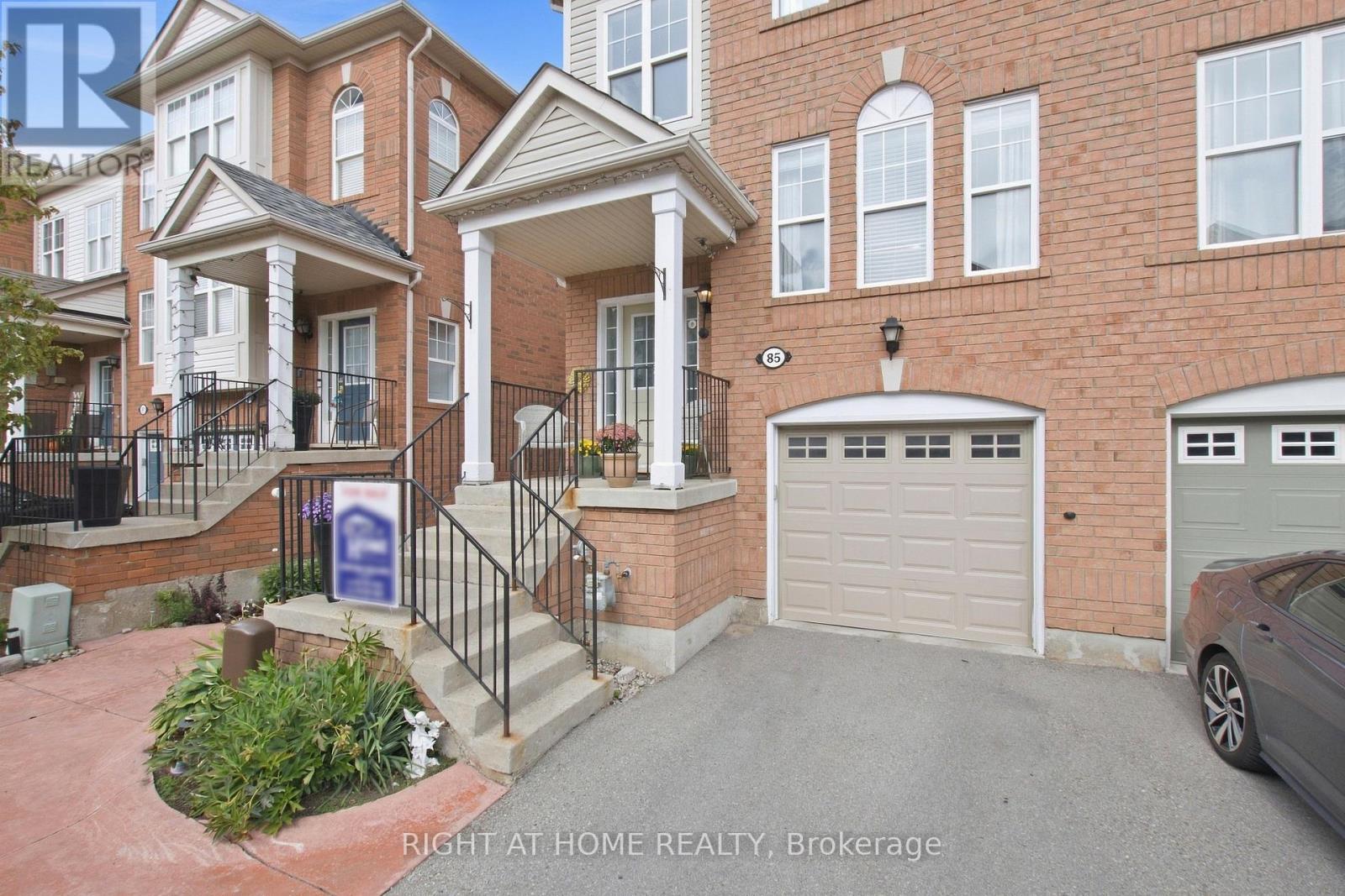 85 Seed House Lane, Halton Hills (Georgetown), Ontario  L7G 6K4 - Photo 3 - W13777694