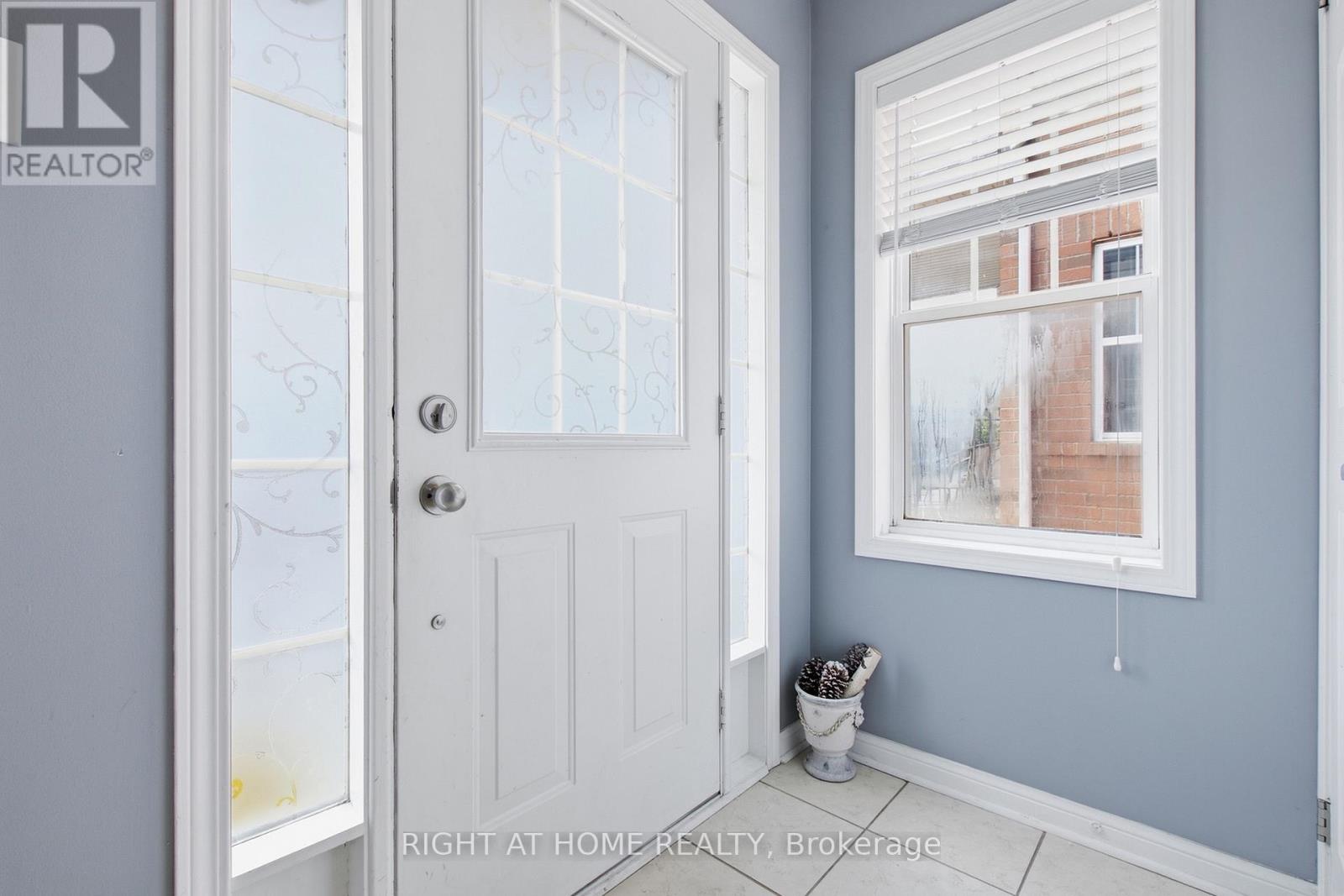 85 Seed House Lane, Halton Hills (Georgetown), Ontario  L7G 6K4 - Photo 5 - W13777694