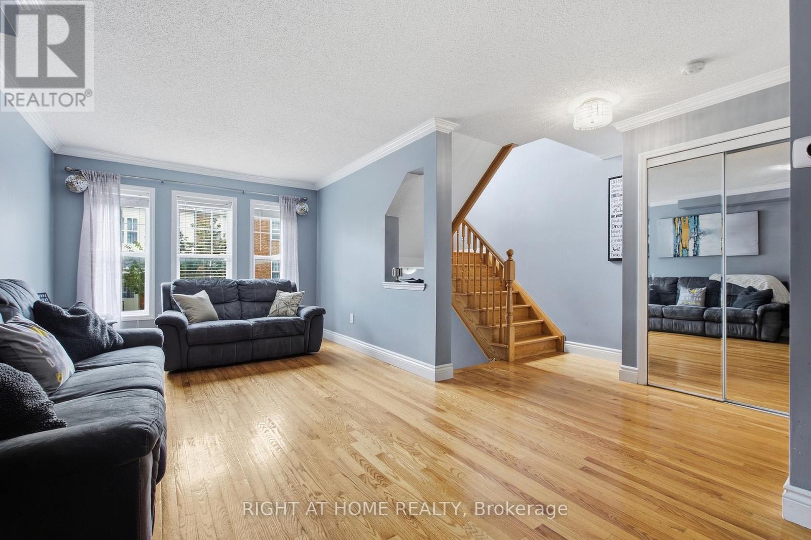 85 Seed House Lane, Halton Hills (Georgetown), Ontario  L7G 6K4 - Photo 7 - W13777694