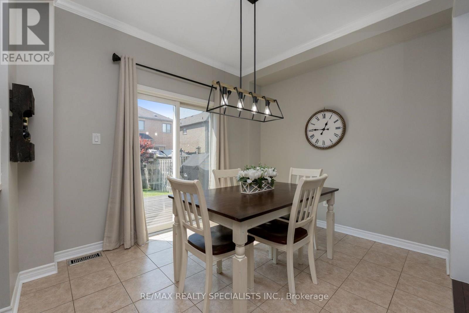 24 Serenity Street, Halton Hills (Georgetown), Ontario  L7G 0A9 - Photo 14 - W13778996