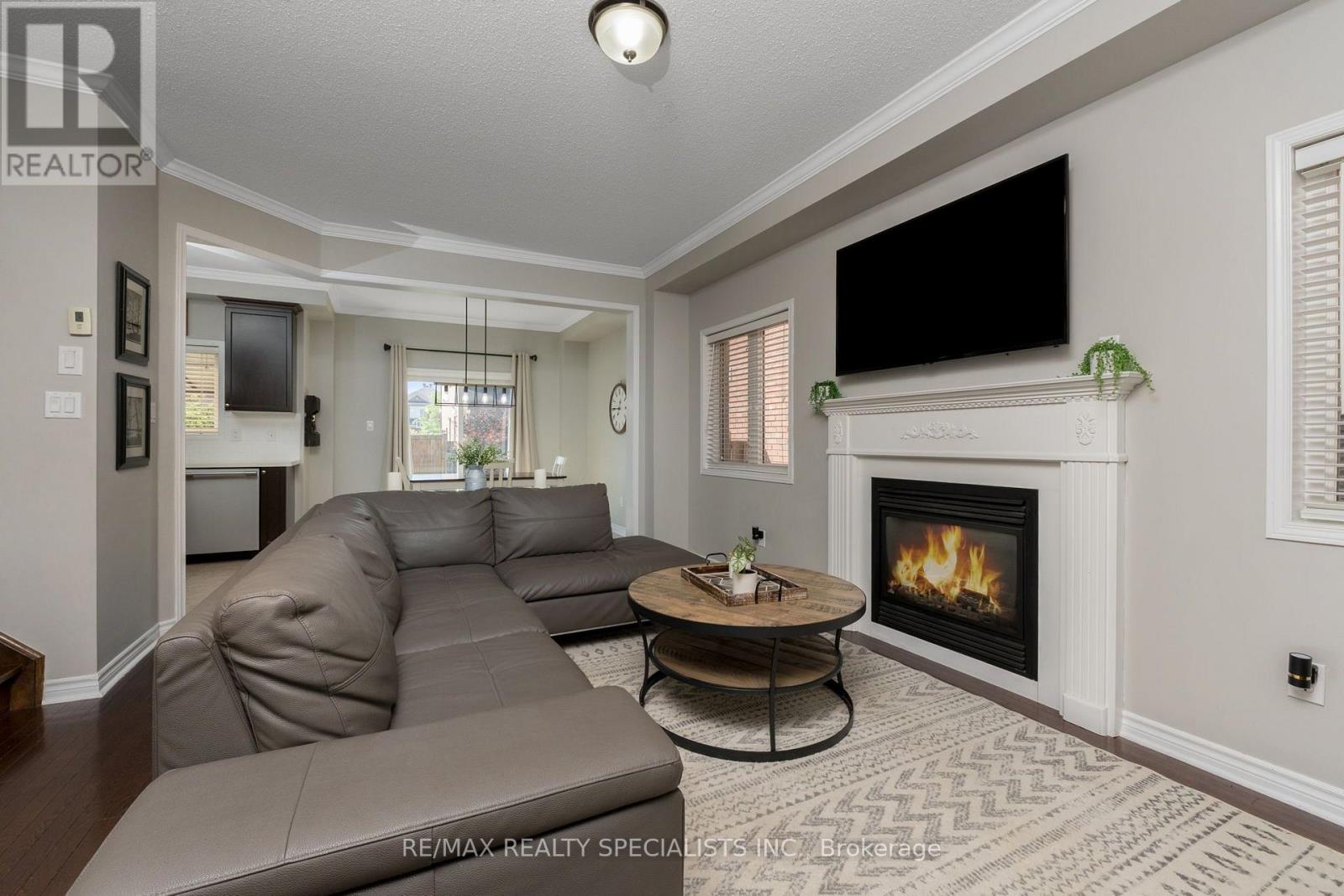 24 Serenity Street, Halton Hills (Georgetown), Ontario  L7G 0A9 - Photo 8 - W13778996