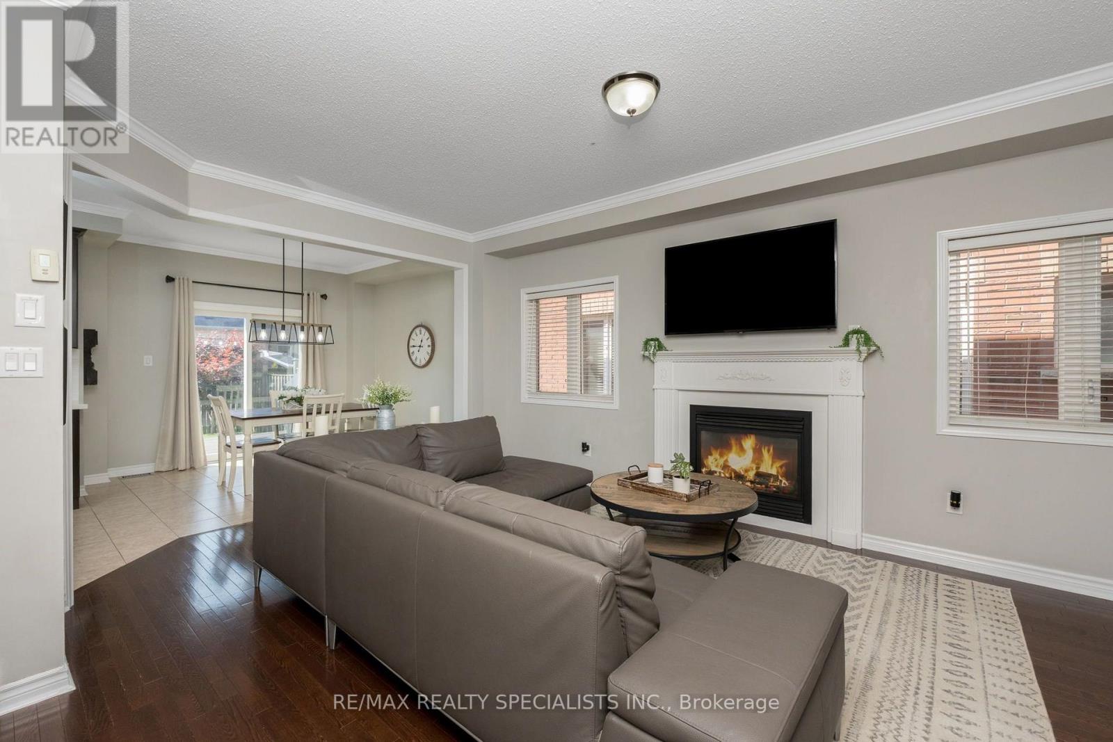 24 Serenity Street, Halton Hills (Georgetown), Ontario  L7G 0A9 - Photo 9 - W13778996
