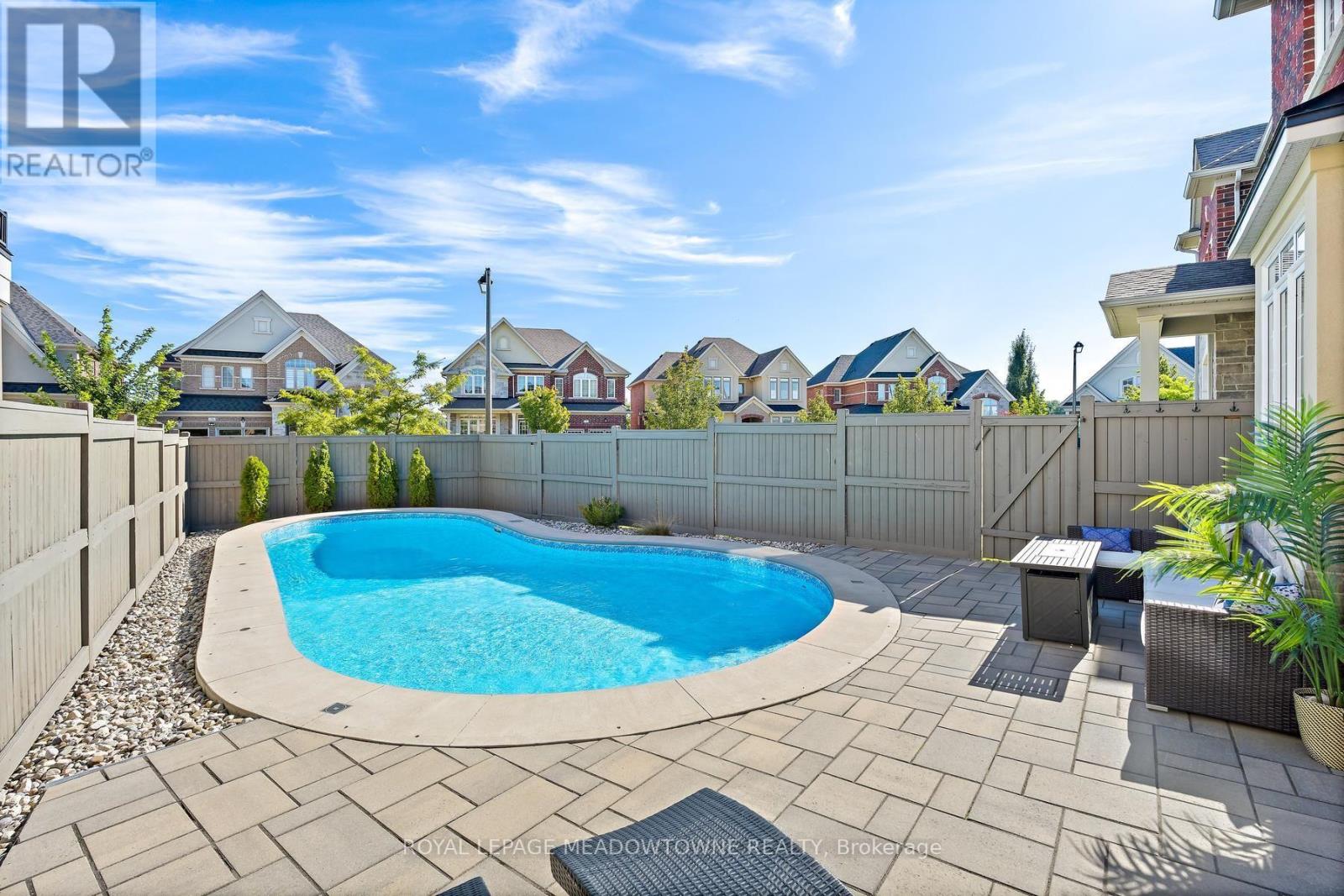 67 Hidden Lake Trail, Halton Hills (Georgetown), Ontario  L7G 0K6 - Photo 46 - W13779862
