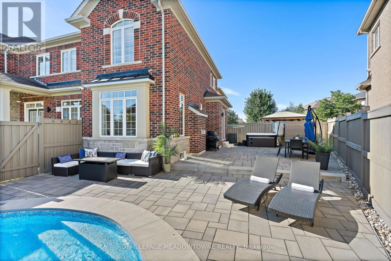 67 Hidden Lake Trail, Halton Hills (Georgetown), Ontario  L7G 0K6 - Photo 48 - W13779862