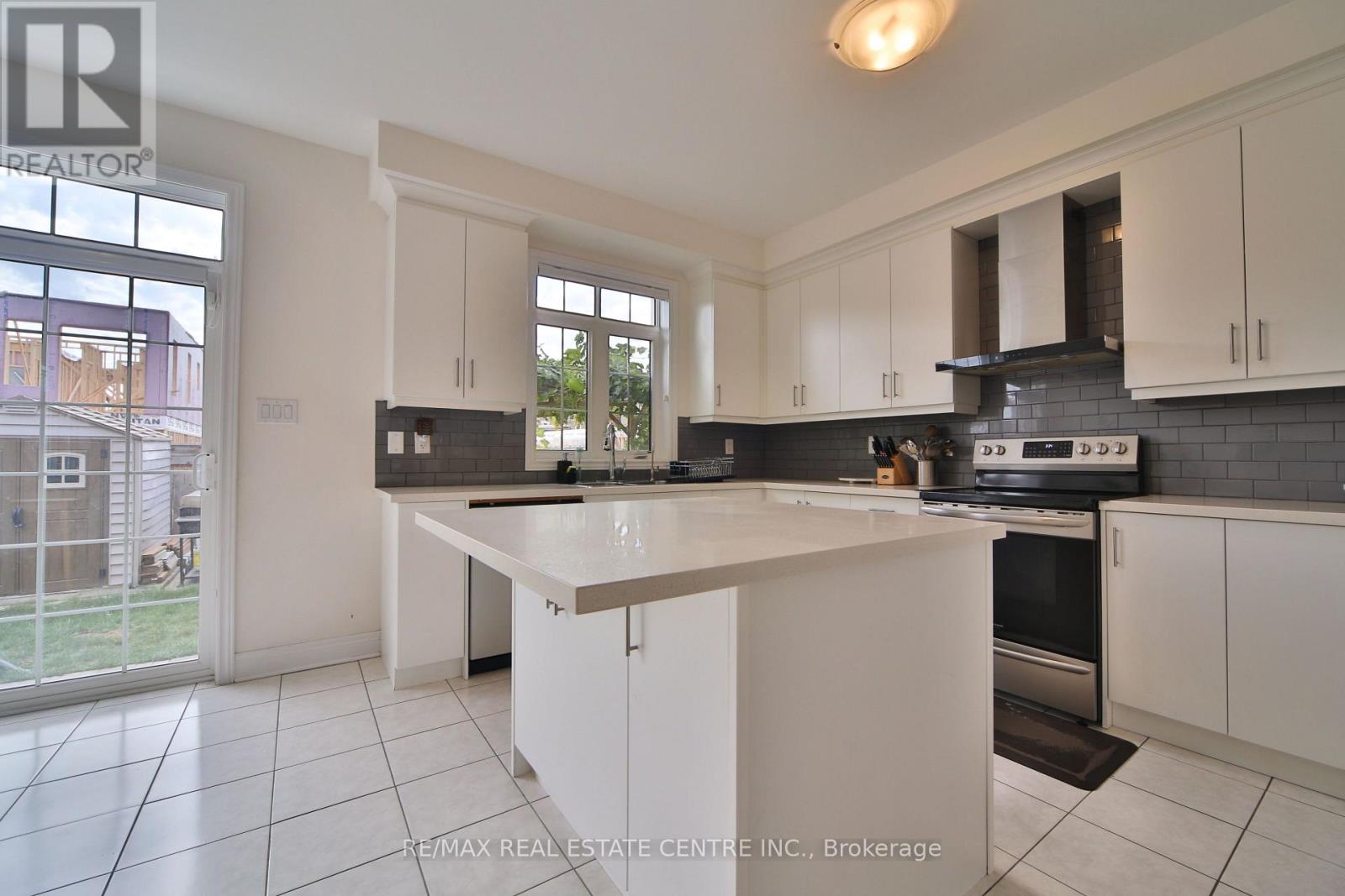106 Branigan Crescent, Halton Hills (Georgetown), Ontario  L7G 0M8 - Photo 17 - W13781092