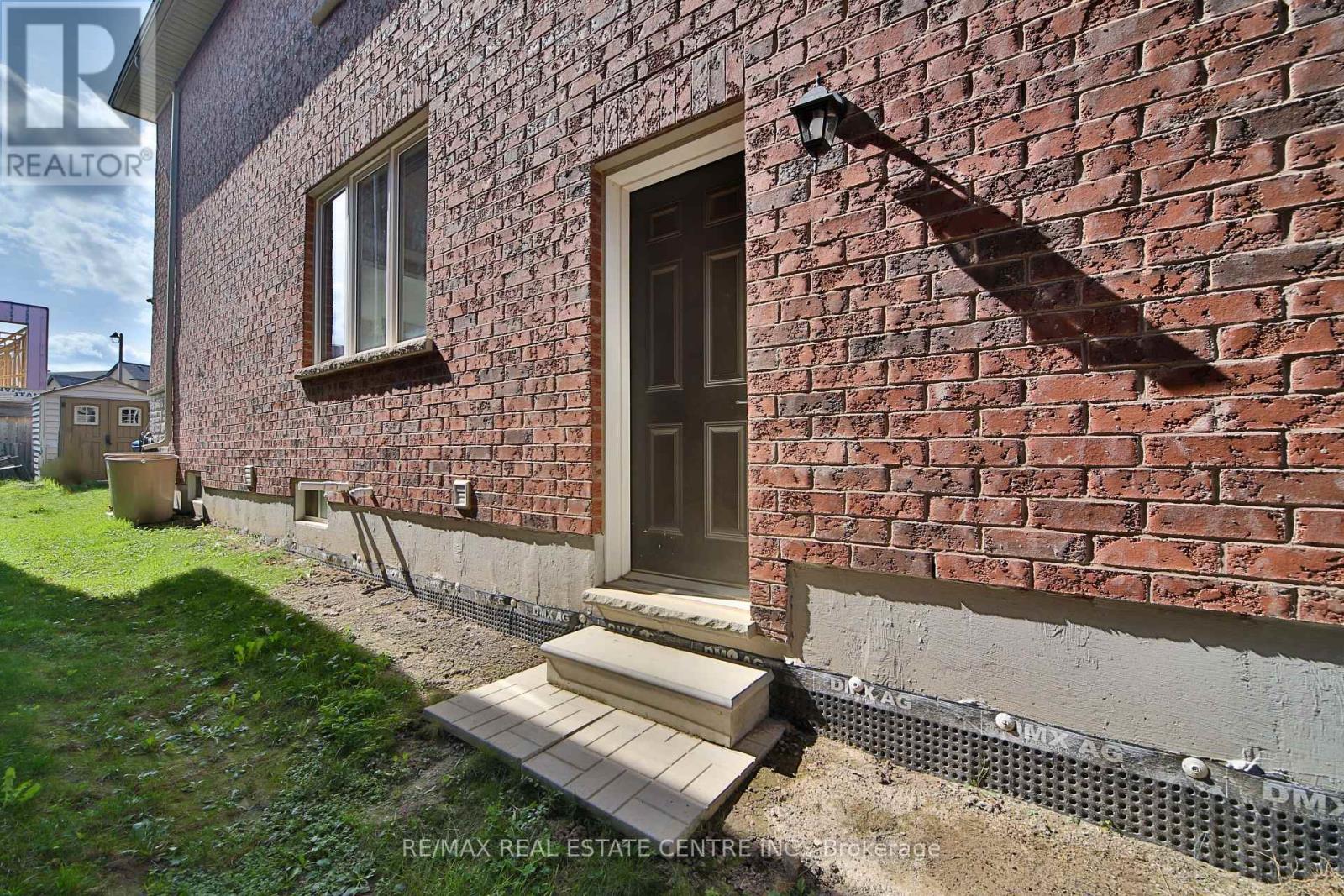 106 Branigan Crescent, Halton Hills (Georgetown), Ontario  L7G 0M8 - Photo 35 - W13781092