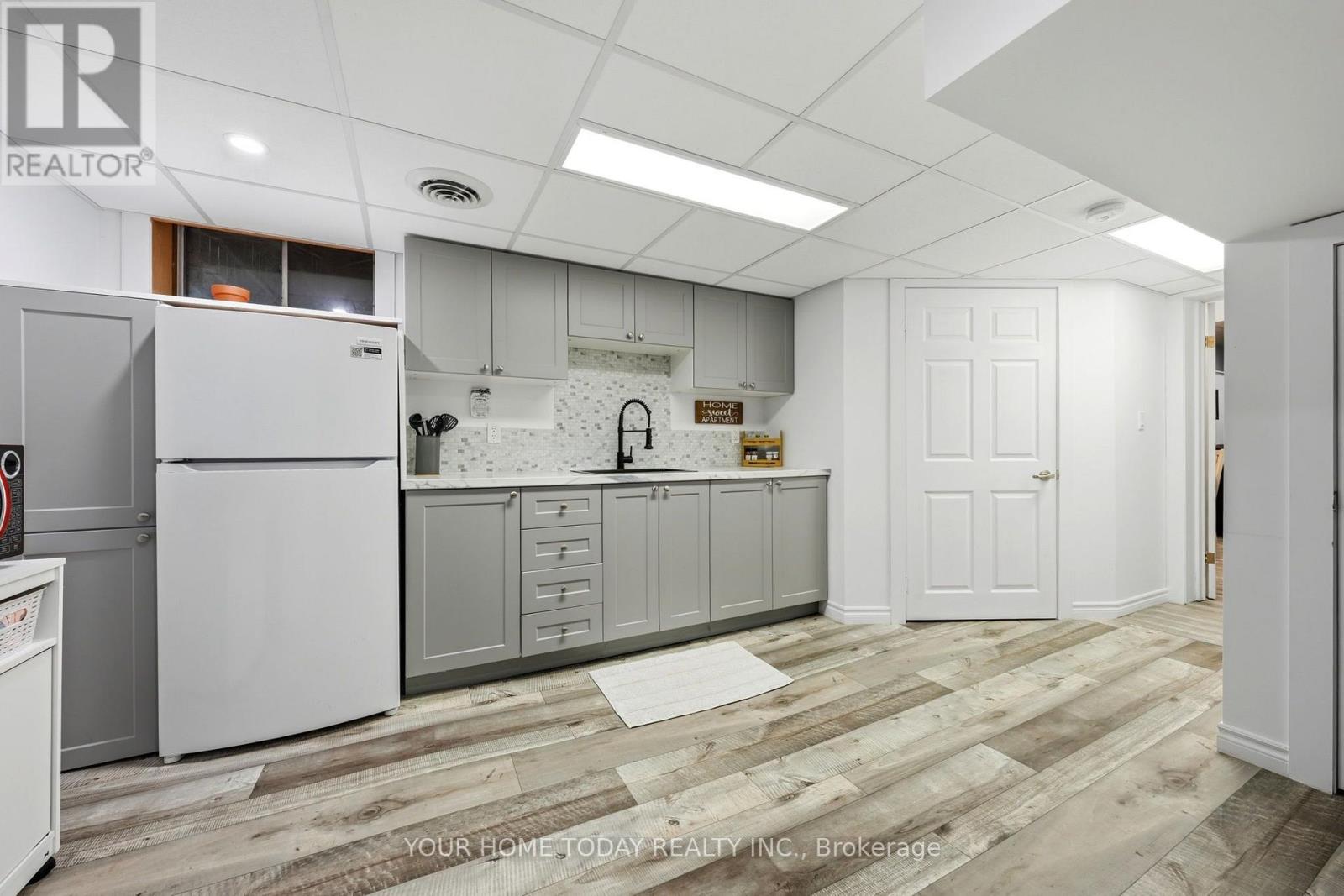 12950 Silvercreek Drive, Halton Hills (Rural Halton Hills), Ontario  L7G 4S4 - Photo 38 - W13781624
