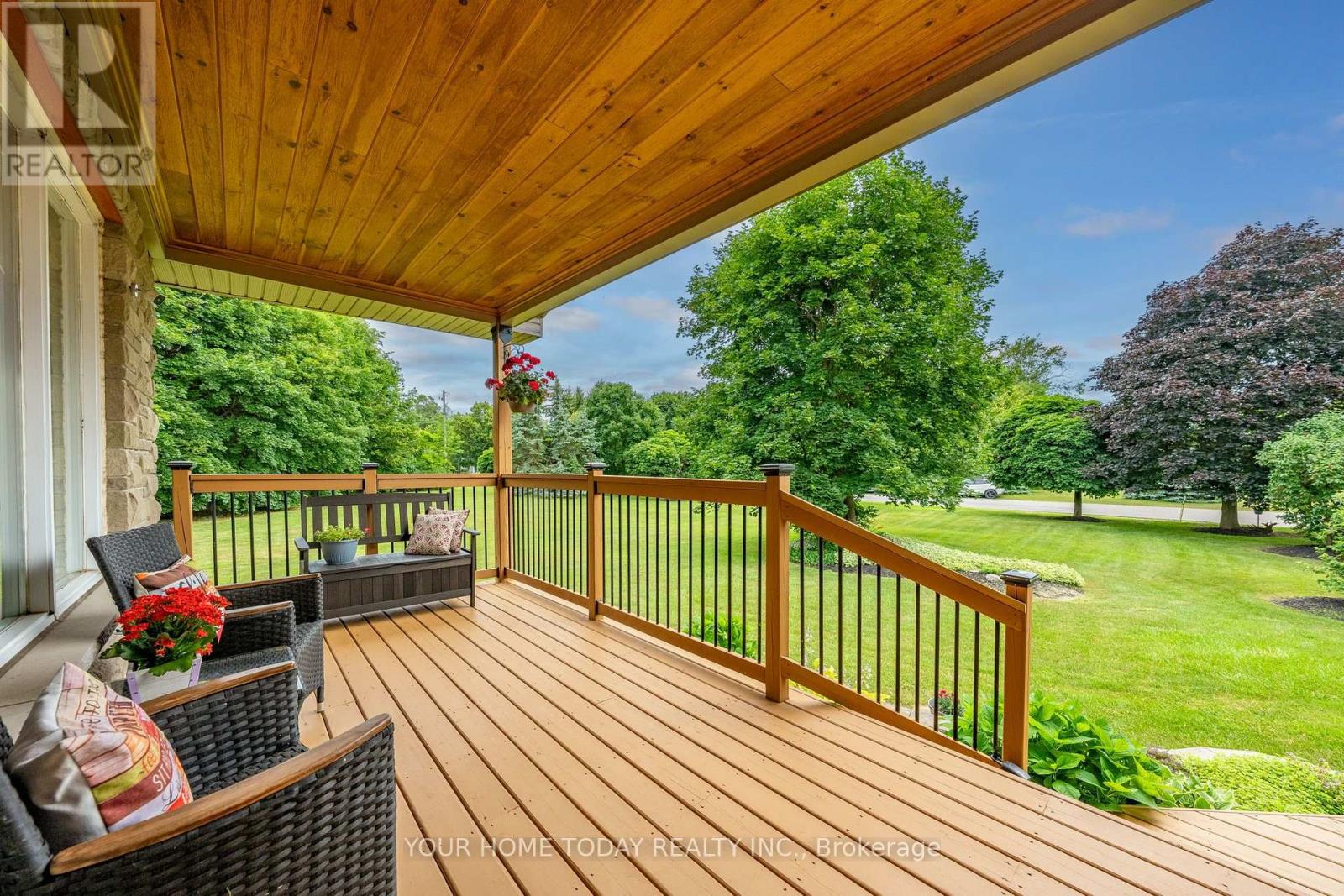 12950 Silvercreek Drive, Halton Hills (Rural Halton Hills), Ontario  L7G 4S4 - Photo 8 - W13781624