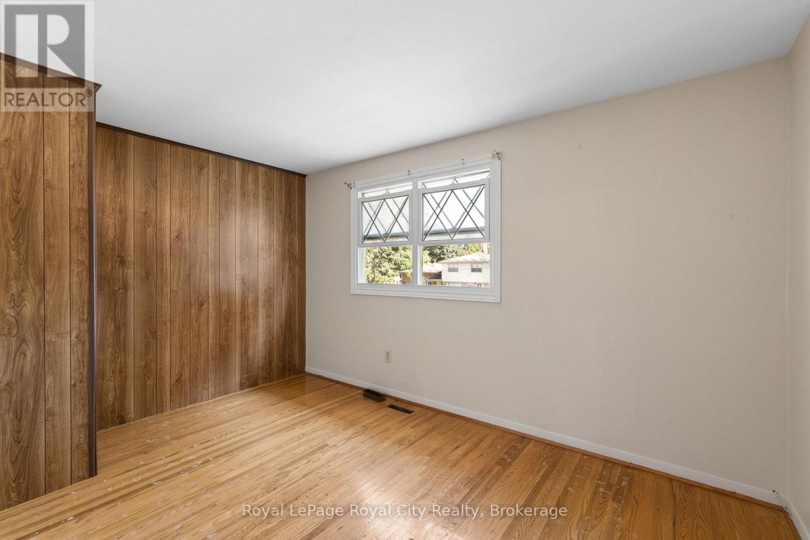 16 Heather Court, Halton Hills (Georgetown), Ontario  L7G 2R6 - Photo 16 - W13781946