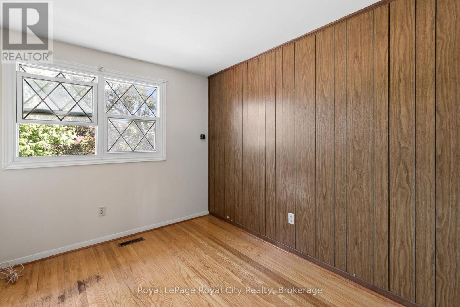 16 Heather Court, Halton Hills (Georgetown), Ontario  L7G 2R6 - Photo 17 - W13781946