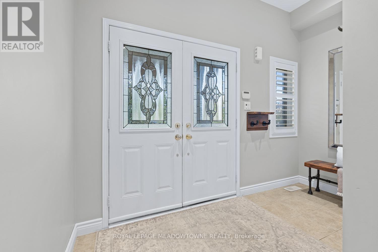 19 Goldham Way, Halton Hills (Georgetown), Ontario  L7G 0B2 - Photo 5 - W13784600