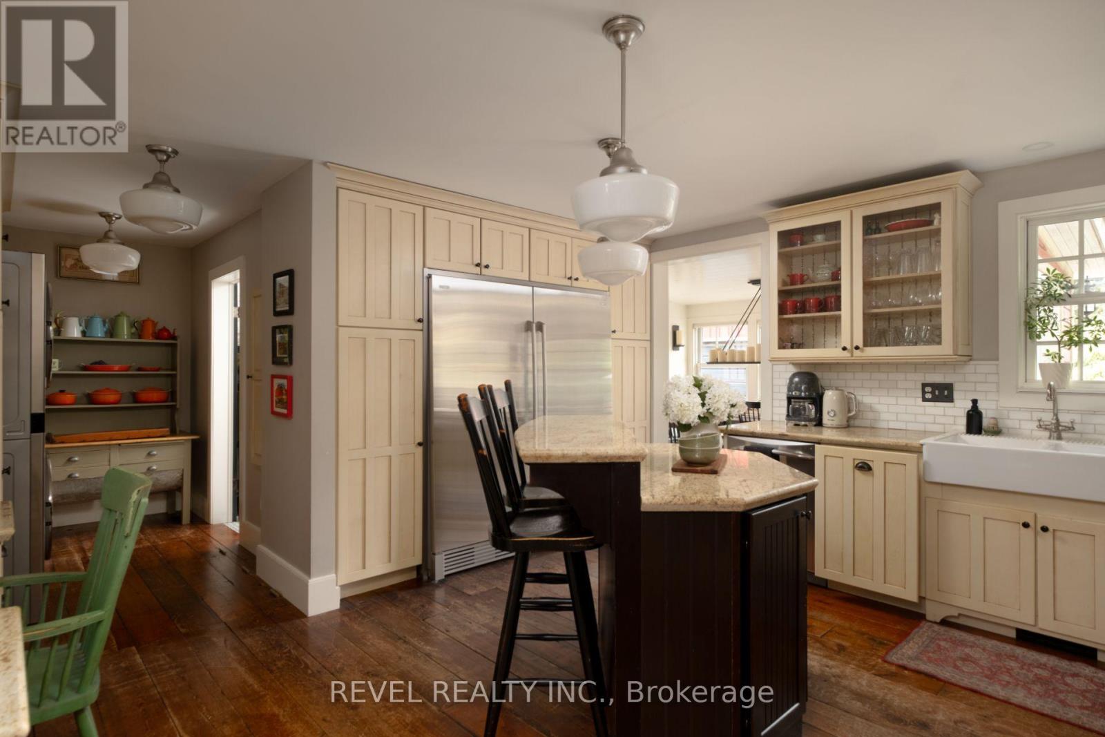 532 Main Street, Halton Hills (Glen Williams), Ontario  L7G 3S8 - Photo 12 - W13784604
