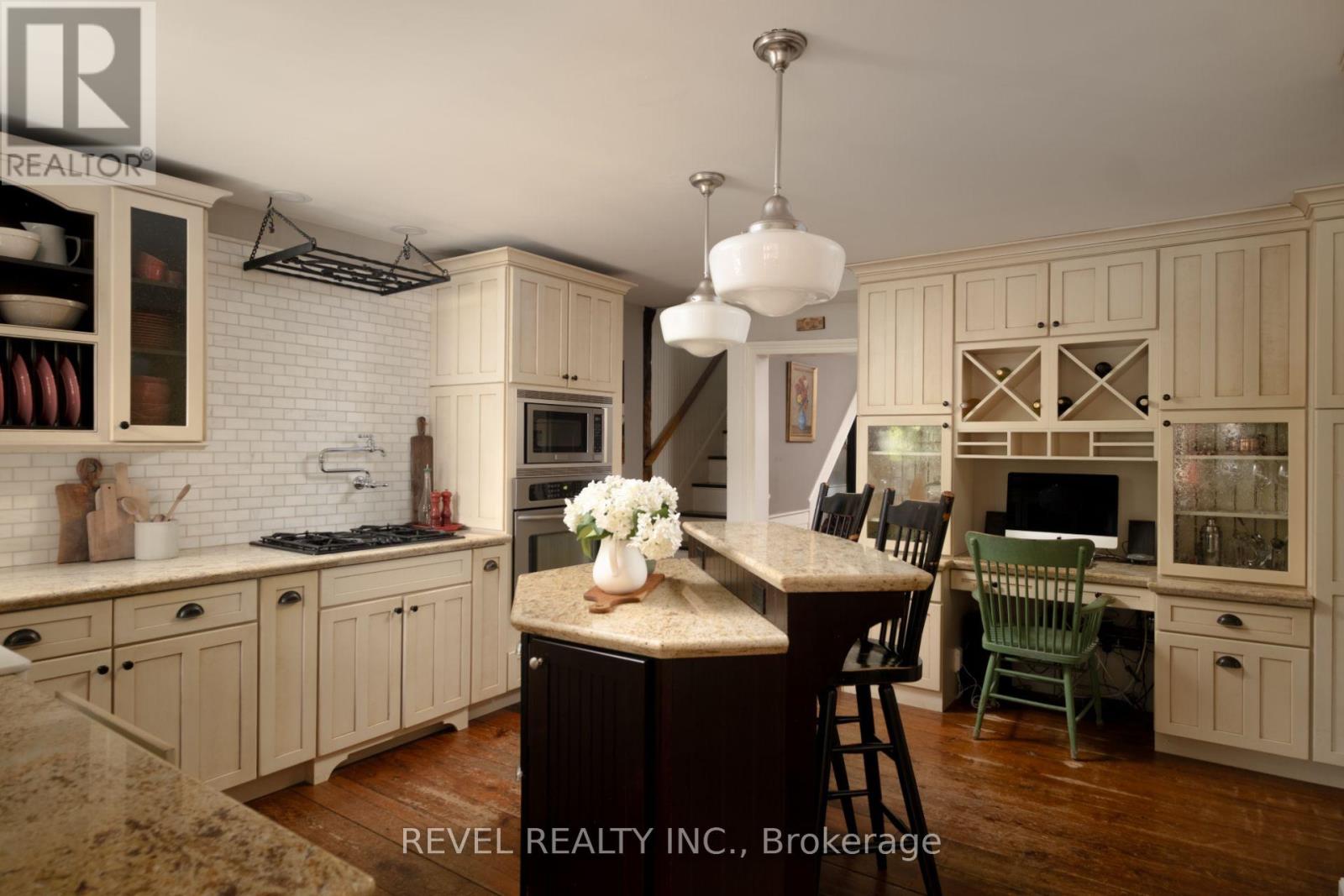 532 Main Street, Halton Hills (Glen Williams), Ontario  L7G 3S8 - Photo 17 - W13784604