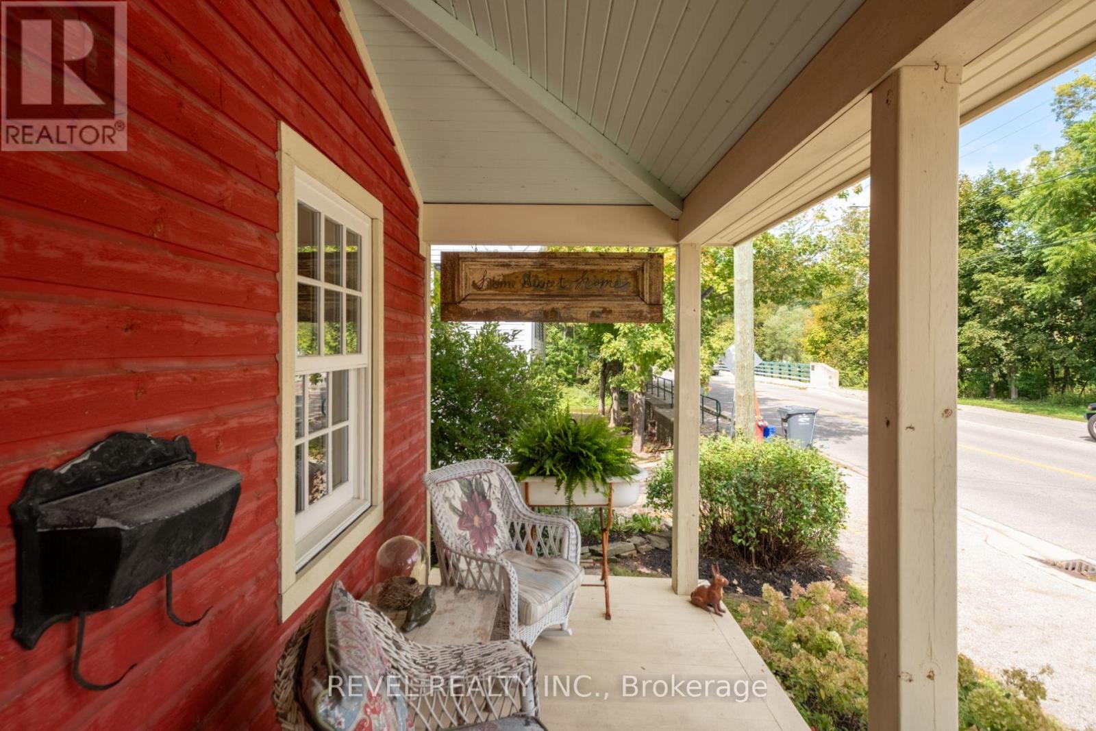 532 Main Street, Halton Hills (Glen Williams), Ontario  L7G 3S8 - Photo 2 - W13784604