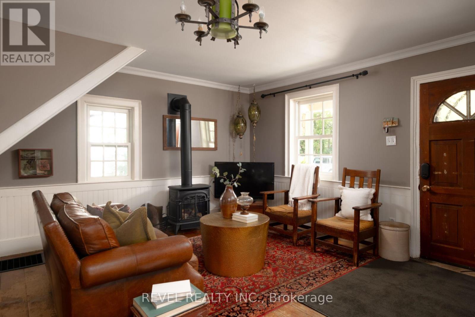 532 Main Street, Halton Hills (Glen Williams), Ontario  L7G 3S8 - Photo 3 - W13784604