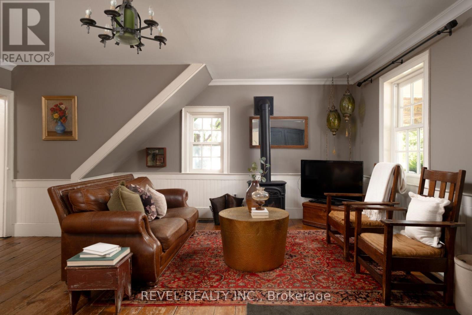 532 Main Street, Halton Hills (Glen Williams), Ontario  L7G 3S8 - Photo 4 - W13784604