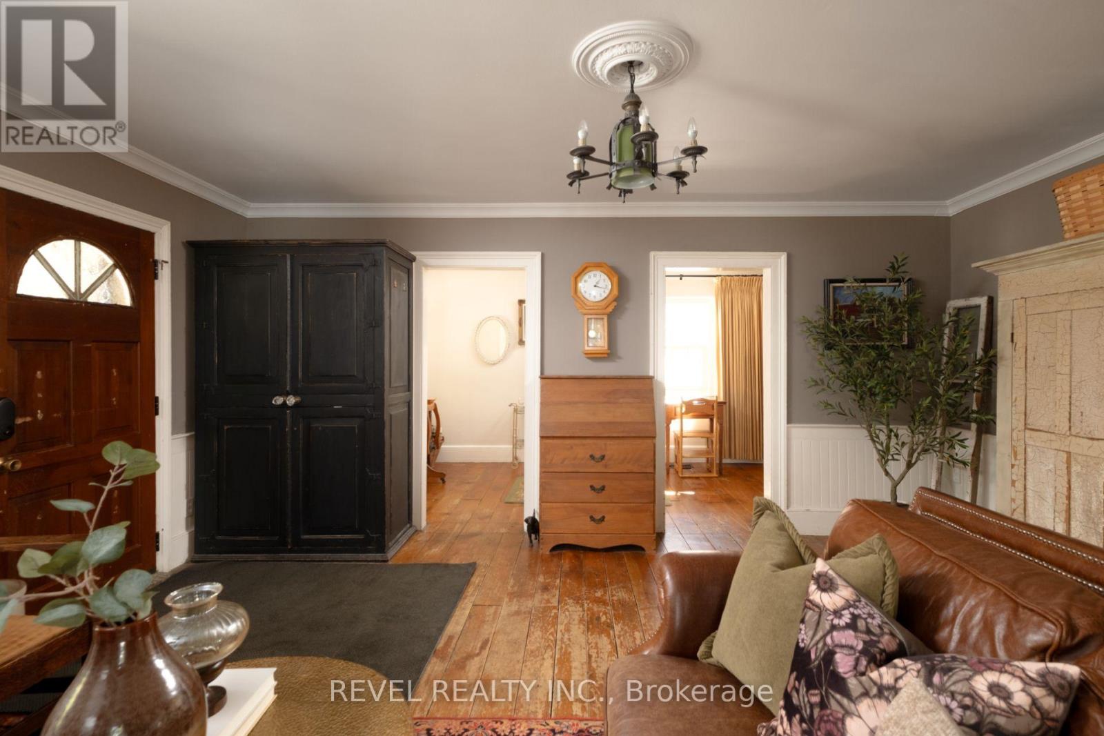 532 Main Street, Halton Hills (Glen Williams), Ontario  L7G 3S8 - Photo 6 - W13784604