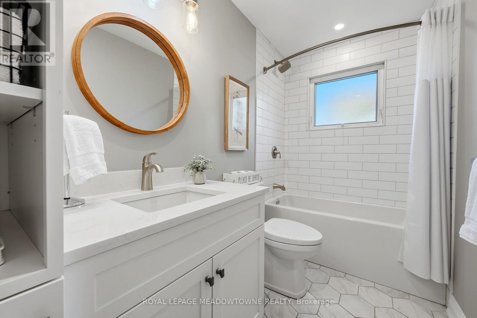 7 Terry Court, Halton Hills (Georgetown), Ontario  L7G 1P4 - Photo 28 - W13784890