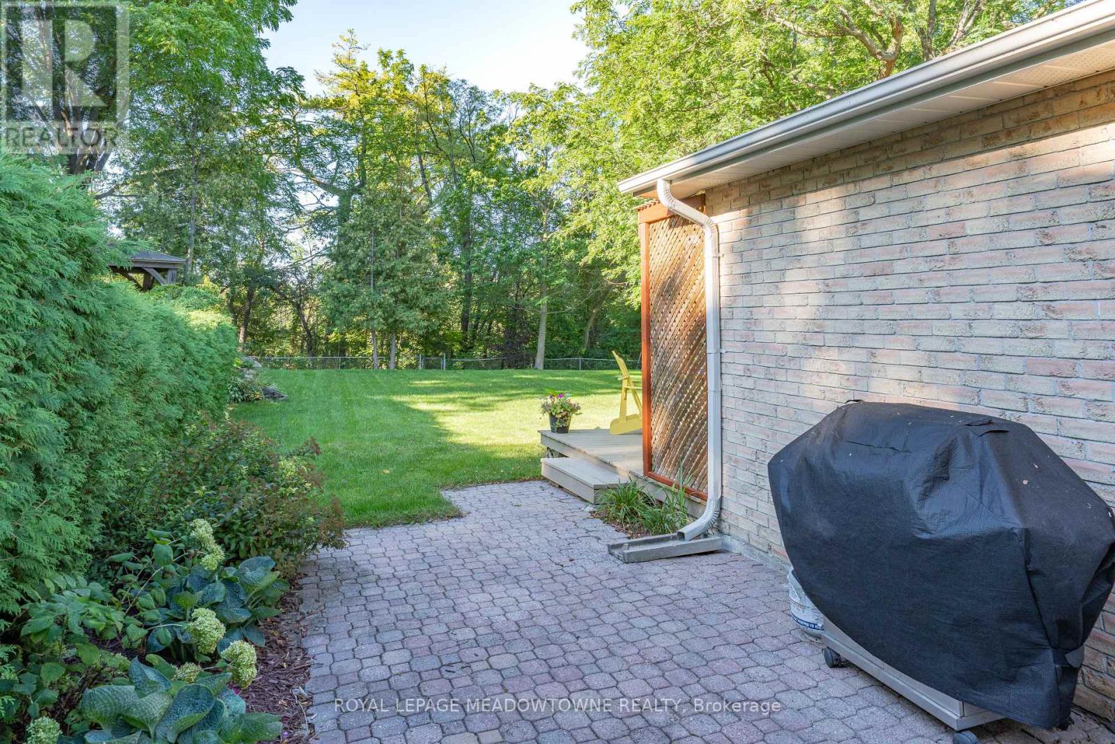 7 Terry Court, Halton Hills (Georgetown), Ontario  L7G 1P4 - Photo 41 - W13784890
