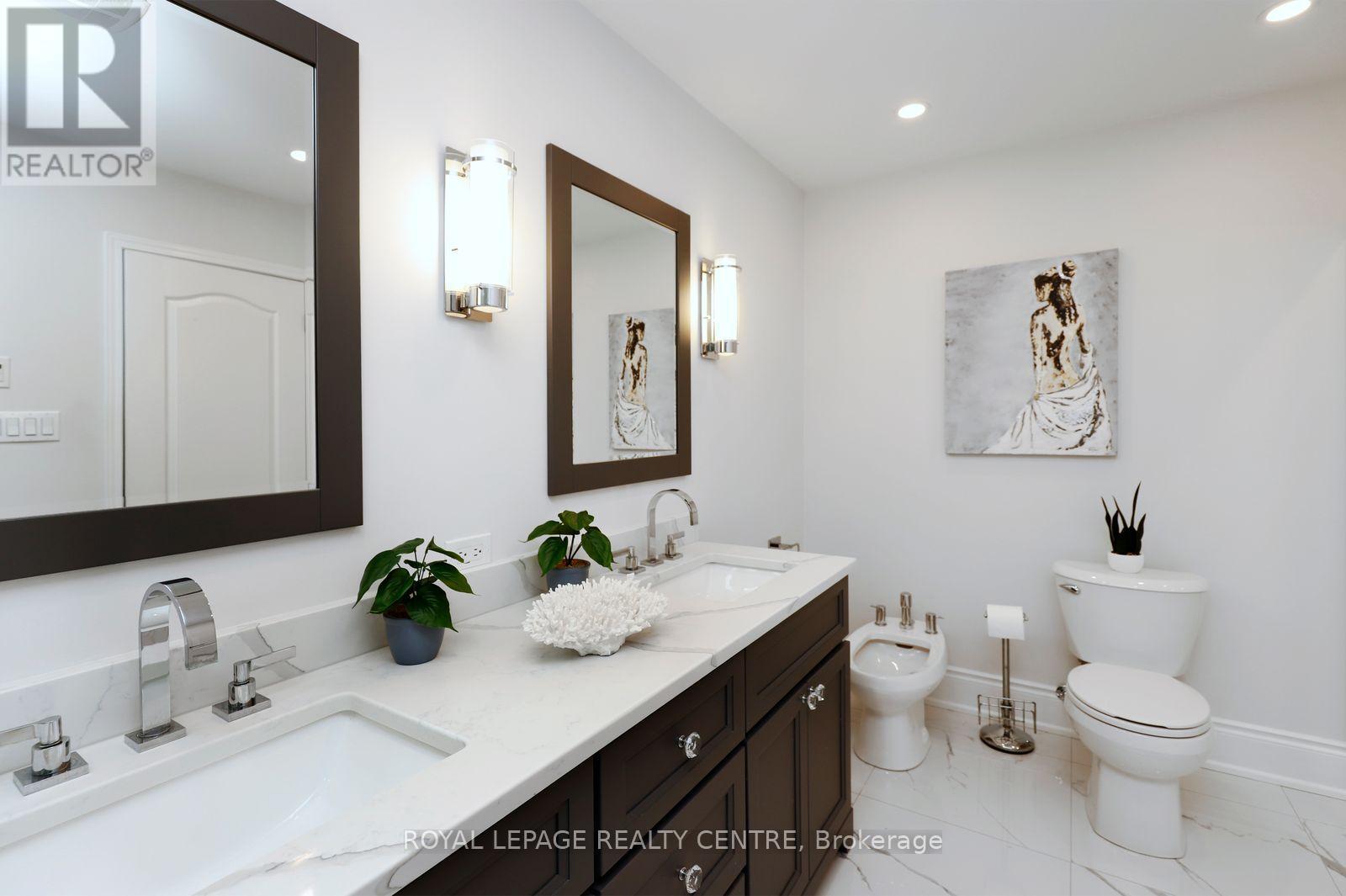 54 Upper Canada Court, Halton Hills (Georgetown), Ontario  L7G 0L1 - Photo 45 - W13785510