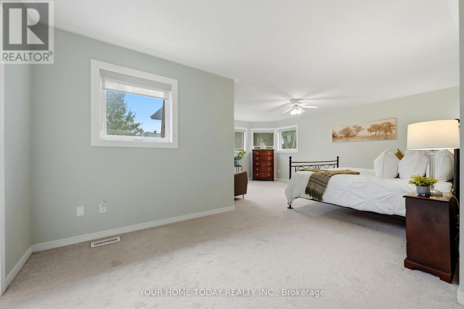 14 Donaghedy Drive, Halton Hills (Georgetown), Ontario  L7G 5H2 - Photo 24 - W13786204