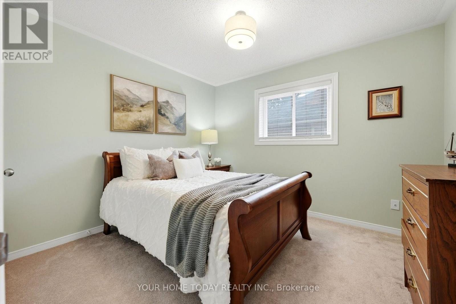 14 Donaghedy Drive, Halton Hills (Georgetown), Ontario  L7G 5H2 - Photo 32 - W13786204