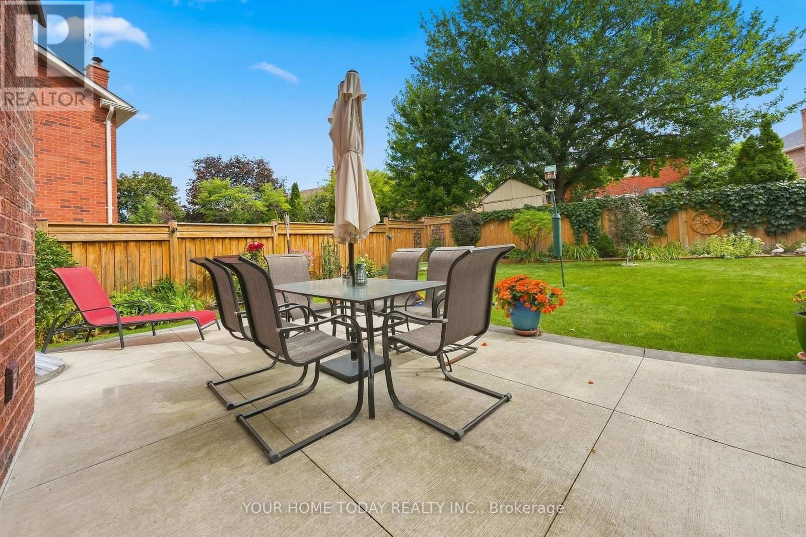 14 Donaghedy Drive, Halton Hills (Georgetown), Ontario  L7G 5H2 - Photo 43 - W13786204