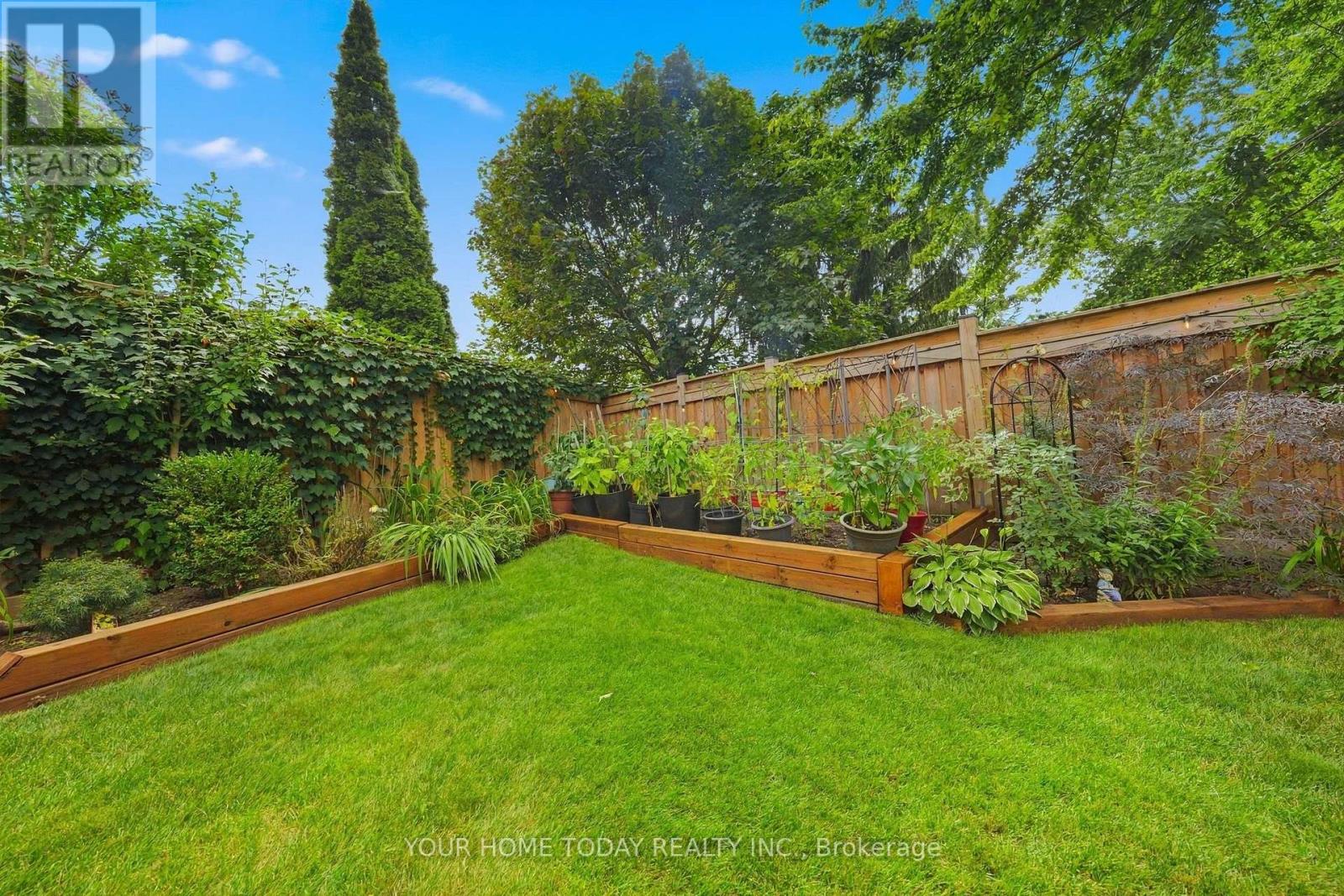 14 Donaghedy Drive, Halton Hills (Georgetown), Ontario  L7G 5H2 - Photo 44 - W13786204
