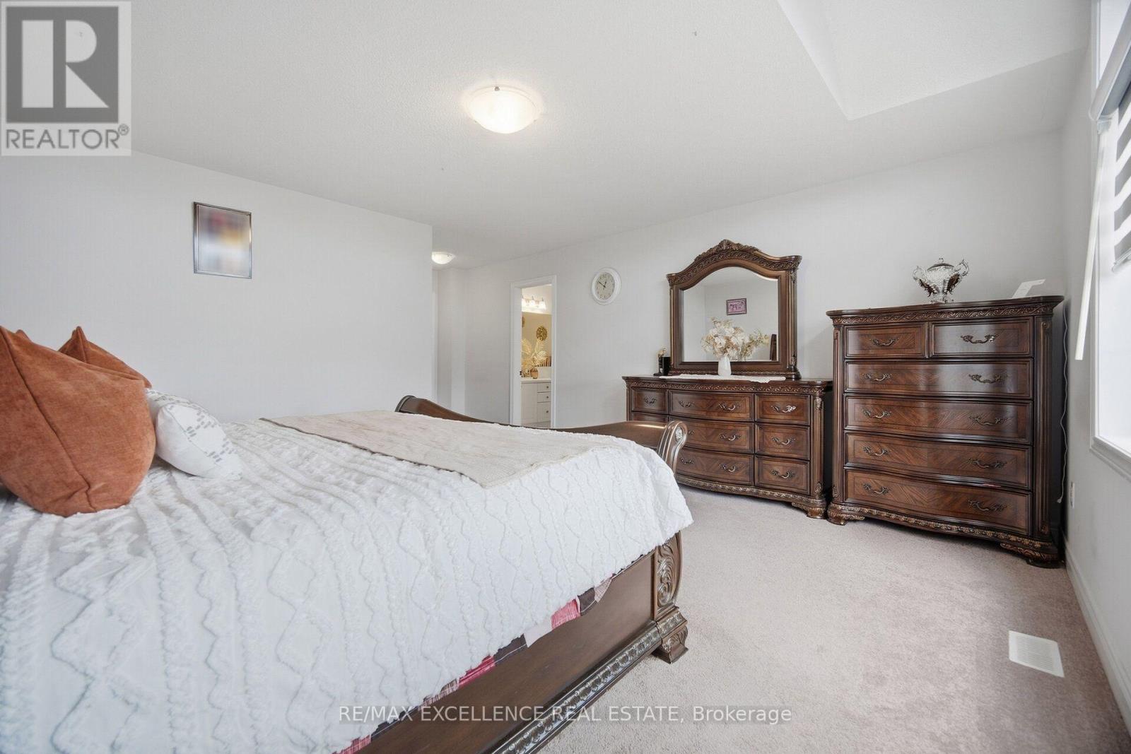 32 Branigan Crescent, Halton Hills (Georgetown), Ontario  L7G 0N1 - Photo 21 - W13786334