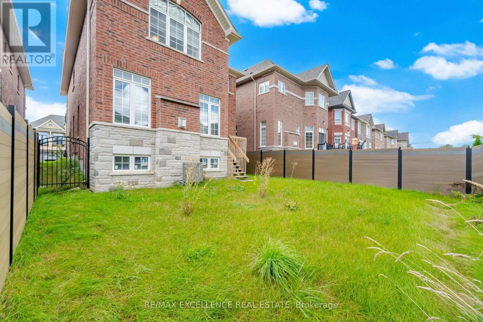 32 Branigan Crescent, Halton Hills (Georgetown), Ontario  L7G 0N1 - Photo 36 - W13786334