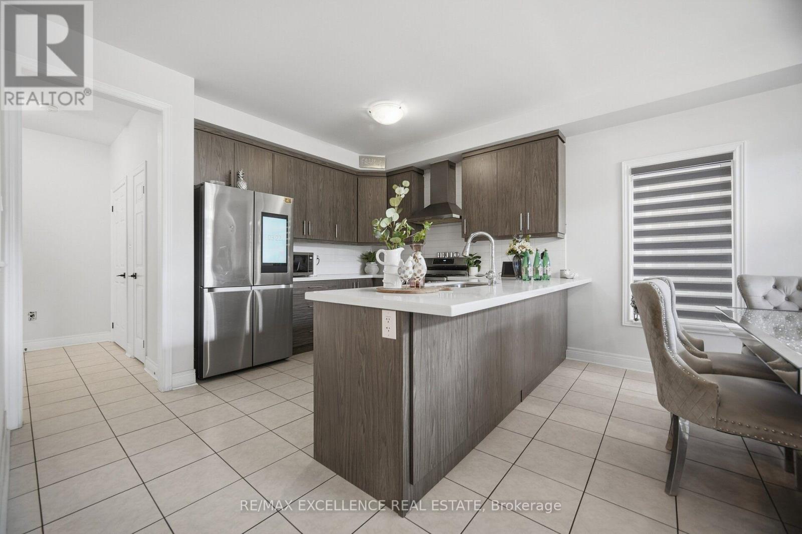 32 Branigan Crescent, Halton Hills (Georgetown), Ontario  L7G 0N1 - Photo 7 - W13786334
