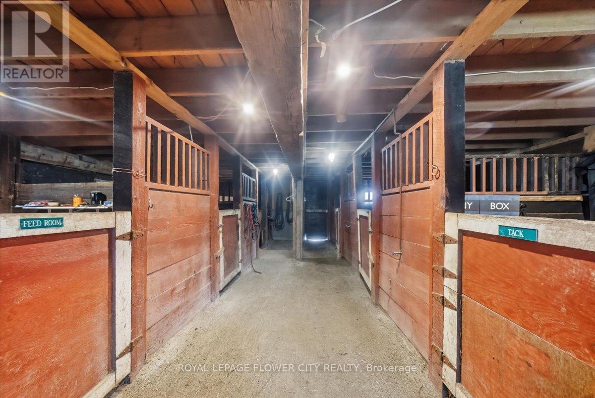 14264 Eighth Line, Halton Hills (Rural Halton Hills), Ontario  L7G 4S4 - Photo 45 - W13788396