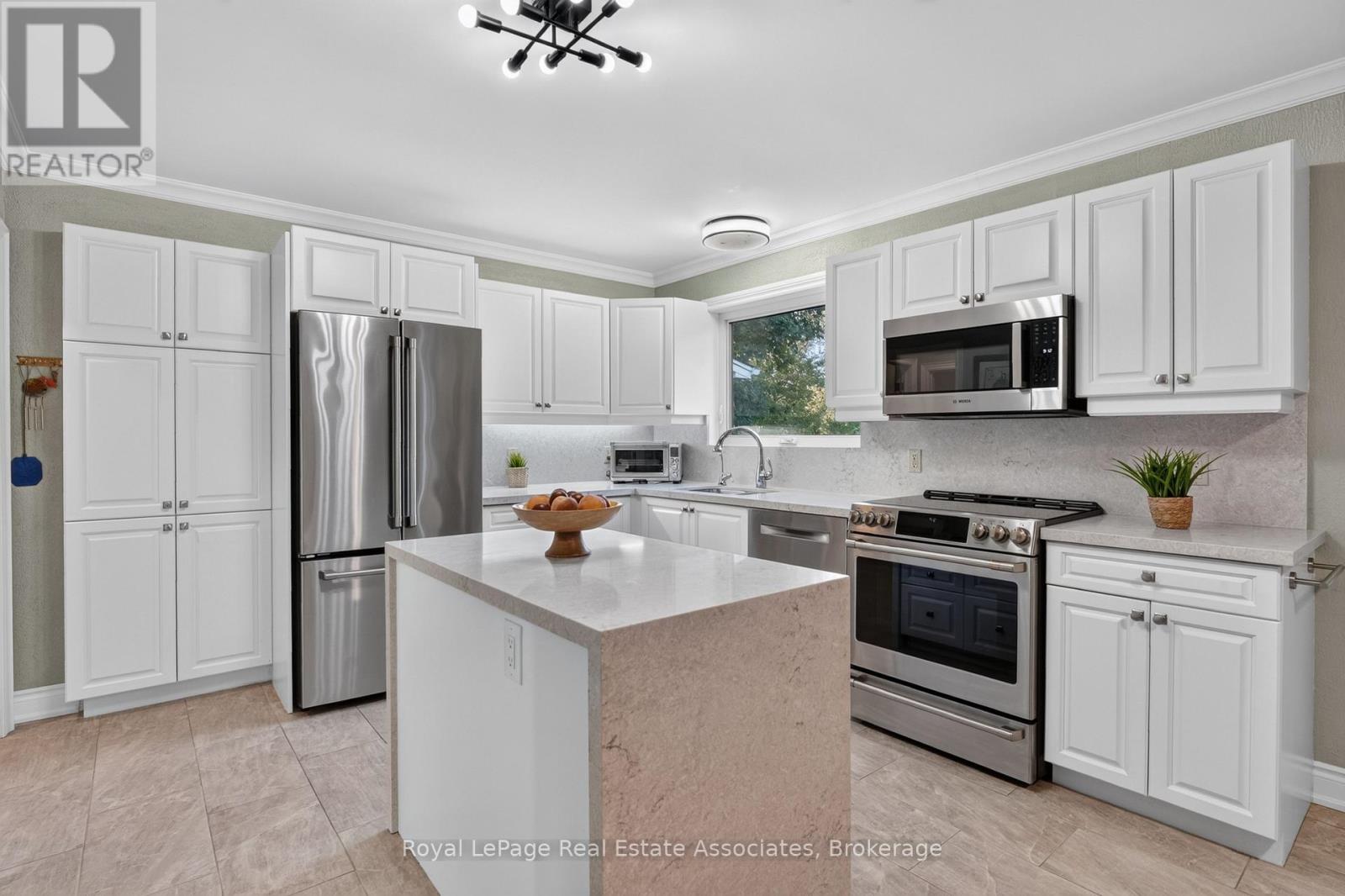13086 Winston Churchill Boulevard, Halton Hills (Rural Halton Hills), Ontario  L7G 0N8 - Photo 13 - W13788558