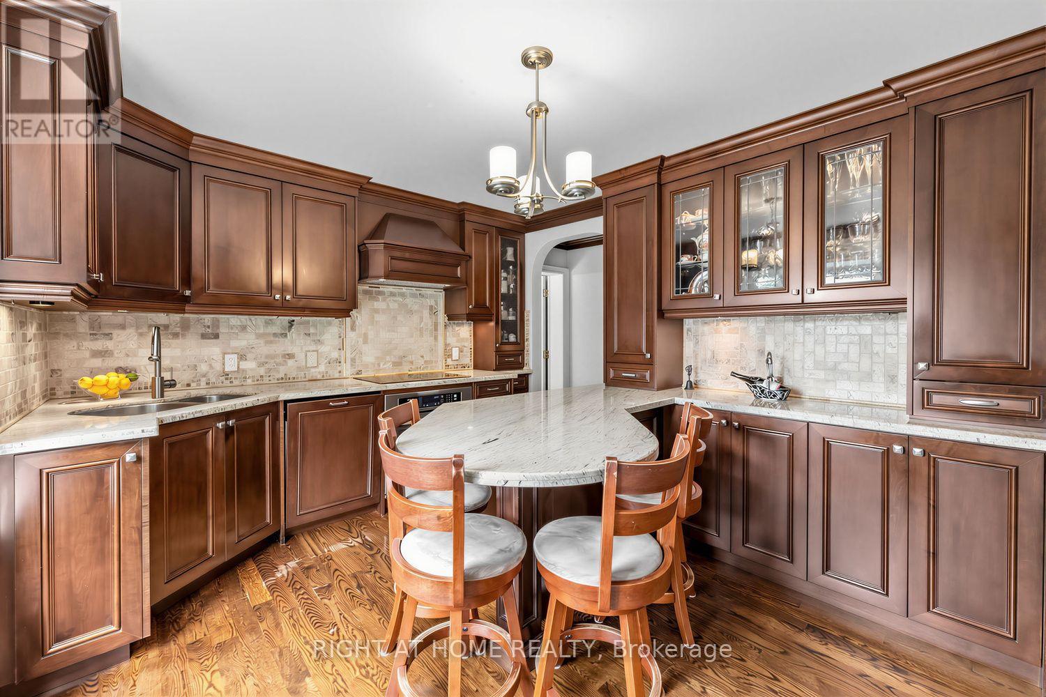 9249 Sixth Line, Halton Hills (Rural Halton Hills), Ontario  L7G 4S6 - Photo 11 - W13789486
