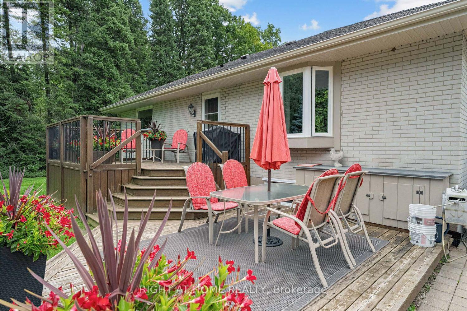 9249 Sixth Line, Halton Hills (Rural Halton Hills), Ontario  L7G 4S6 - Photo 35 - W13789486