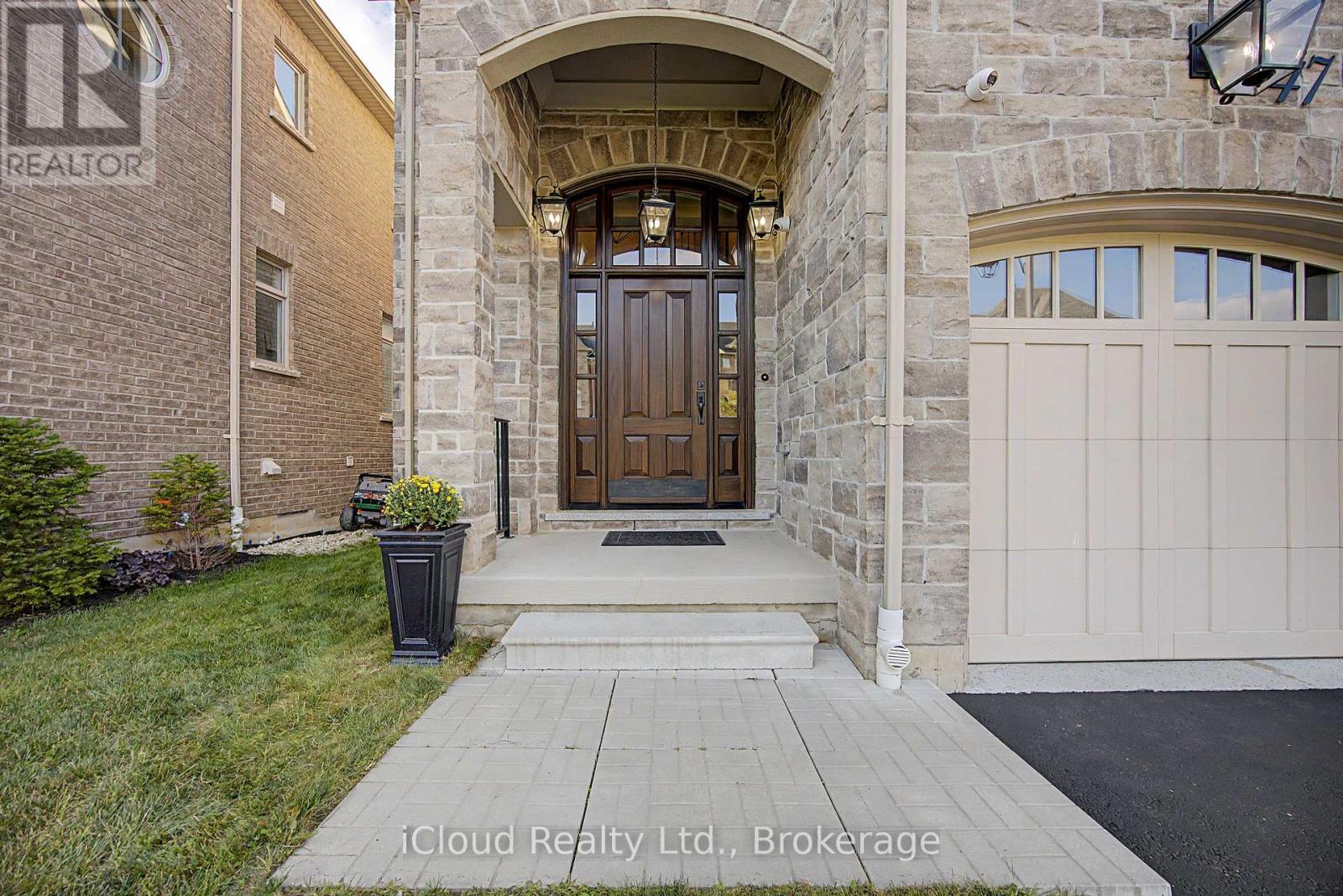 47 West Branch Drive, Halton Hills (Georgetown), Ontario  L7G 6N7 - Photo 3 - W13789530