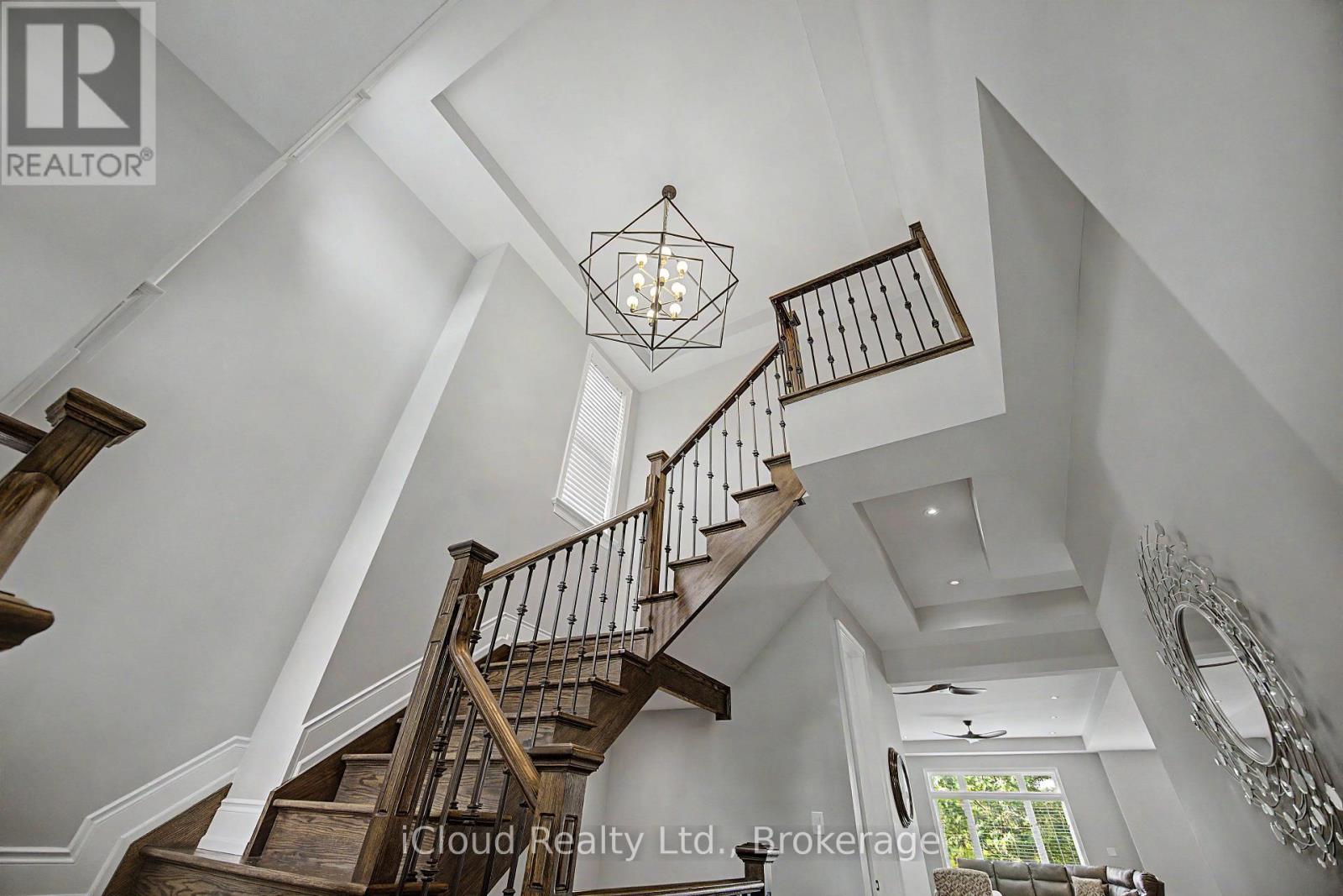 47 West Branch Drive, Halton Hills (Georgetown), Ontario  L7G 6N7 - Photo 5 - W13789530