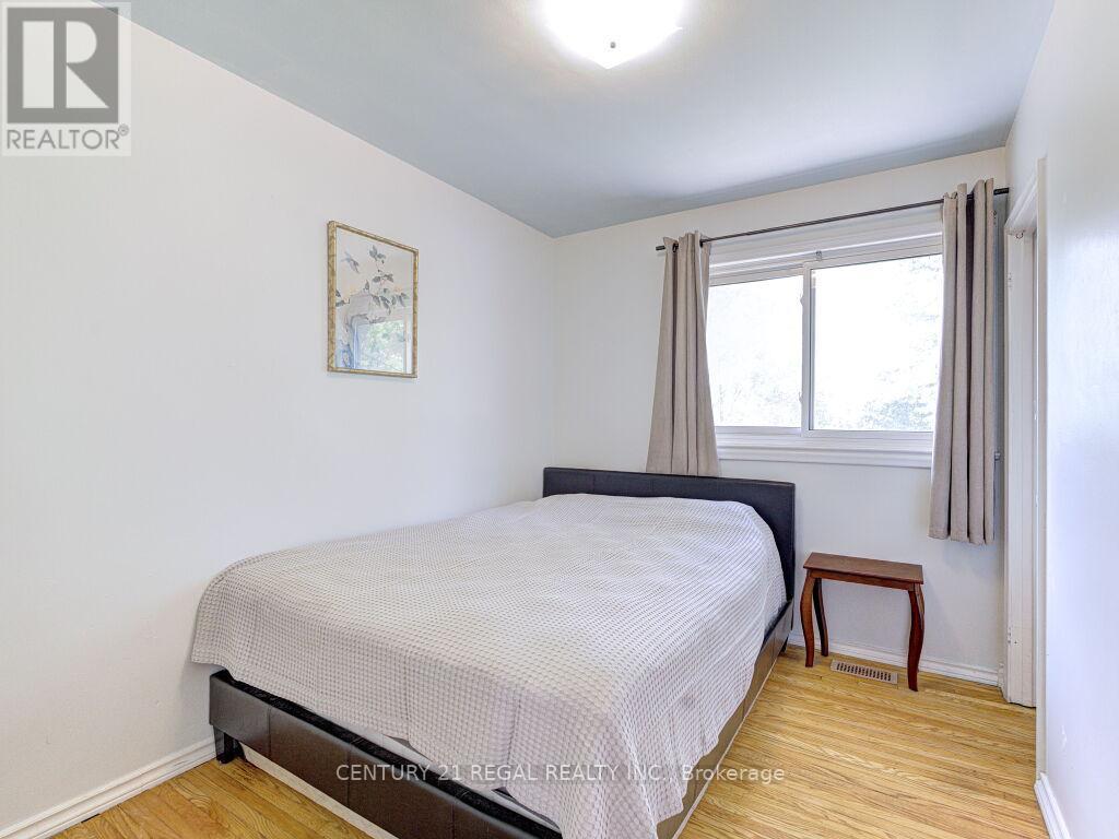 122 Longfield Road, Halton Hills (Ac Acton), Ontario  L7J 2K4 - Photo 12 - W13790106