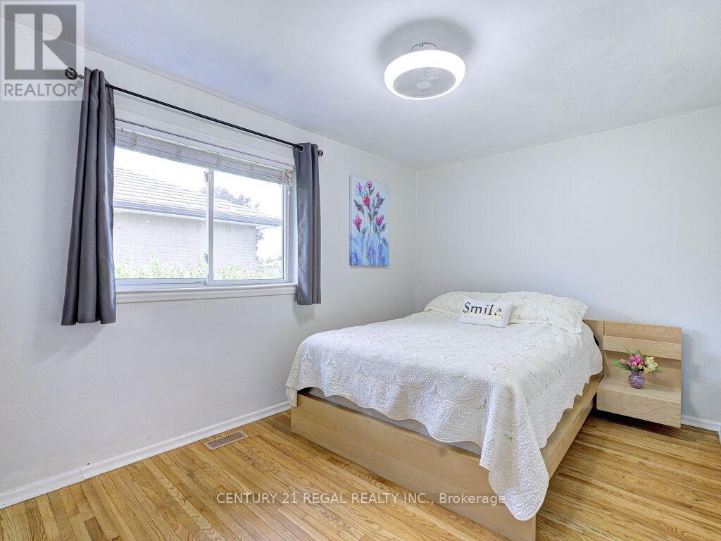 122 Longfield Road, Halton Hills (Ac Acton), Ontario  L7J 2K4 - Photo 13 - W13790106
