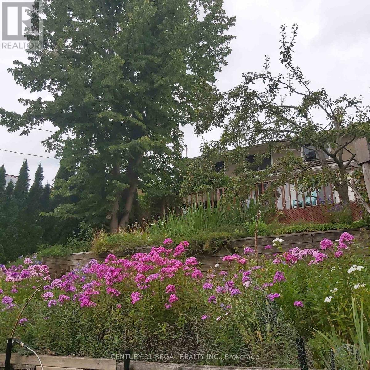 122 Longfield Road, Halton Hills (Ac Acton), Ontario  L7J 2K4 - Photo 32 - W13790106